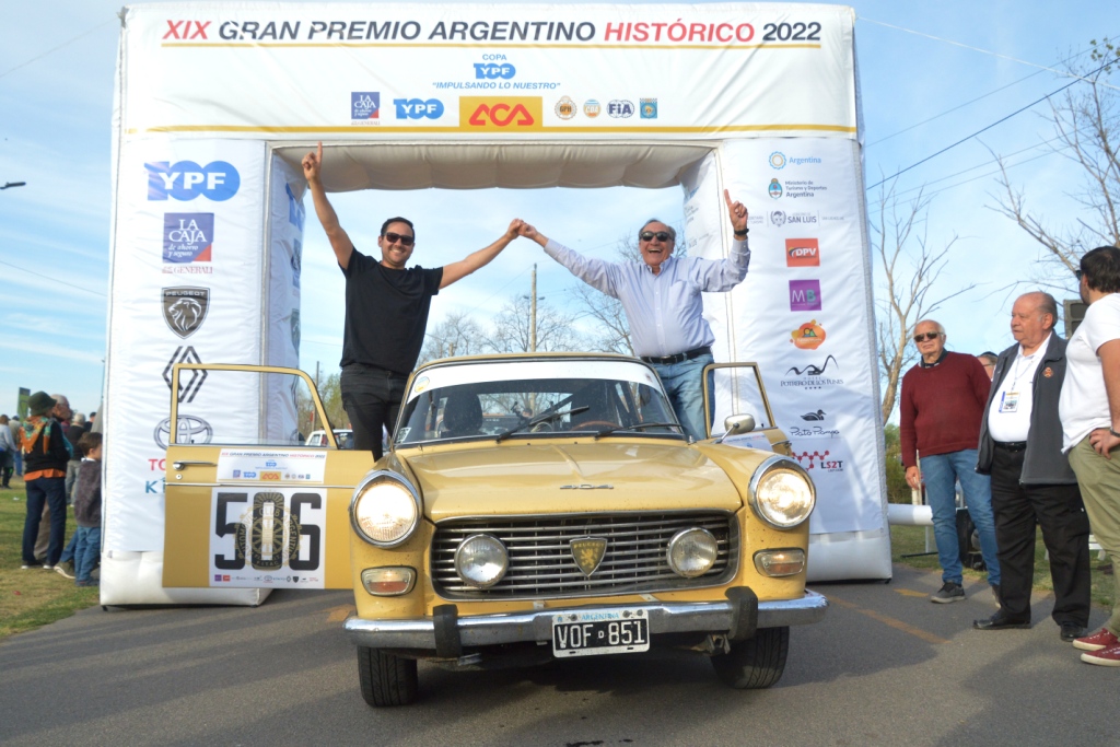 La Galeria de Fotos del 19° Gran Premio Argentino Histórico: Moisés y Maximiliano Osman, vencedores del 19° GPAH, su cuarto triunfo absoluto en 19 ediciones..jpg